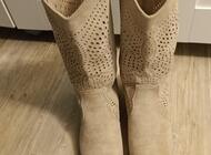 Grajewo ogłoszenia: Sprzedam buty kowbojki zamszowe rozmiar 39 raz założone okazały... - zdjęcie